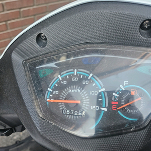 vf100p스쿠터팝니다