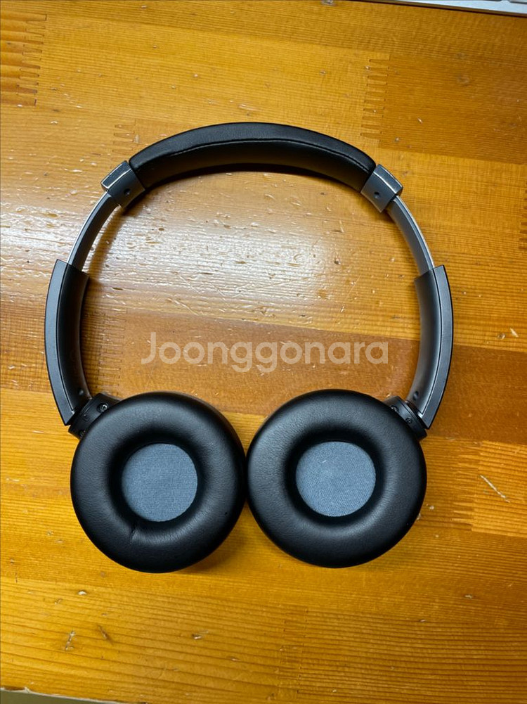 오디오테크니카 초경량 무선 블루투스 온이어 헤드폰--1