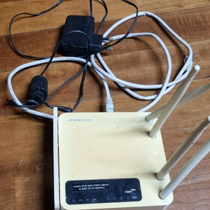 ipTIME A604 유무선 공유기 팝니다