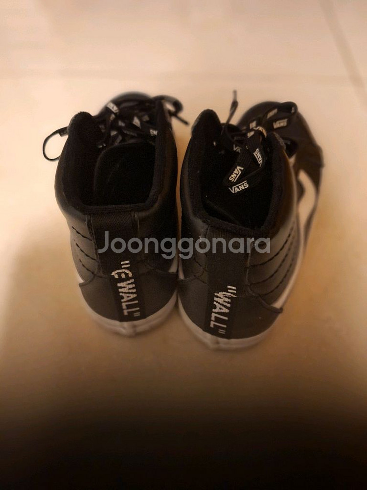# 반스 Sk8-Hi 블랙 레더 하이탑(265)--1