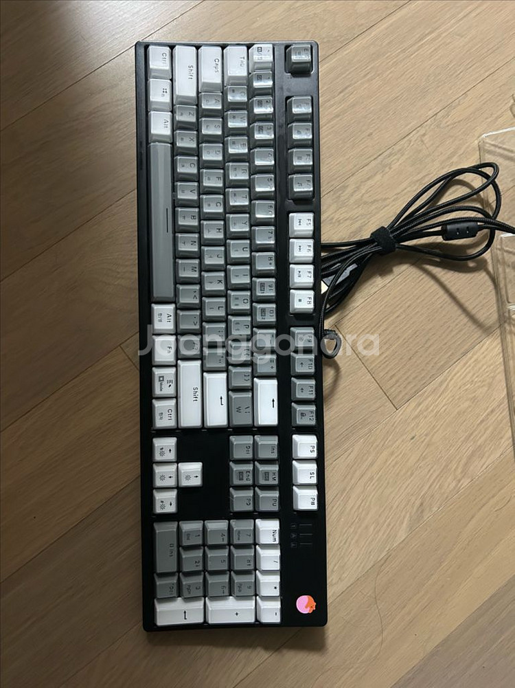 앱코 K8900 V1 그레이 크리스탈 게이밍 광축키보드--1