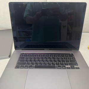 macbook pro 16-inch 2019