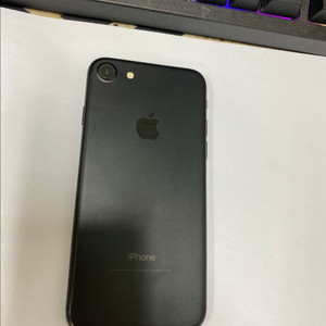 아이폰7 매트블랙 액정SS급 128GB 배터리95%