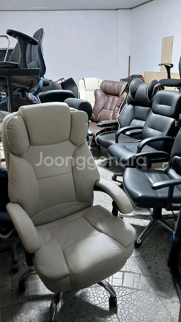 이동서랍장,책상,의자,파티션,원탁,회의테이블,칠판,책장--1