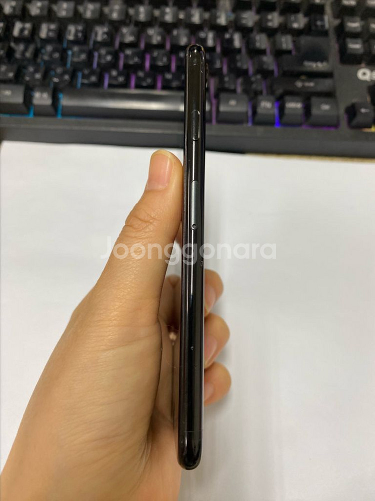 아이폰7 제트블랙 액정SS급 128GB 배터리95%--5