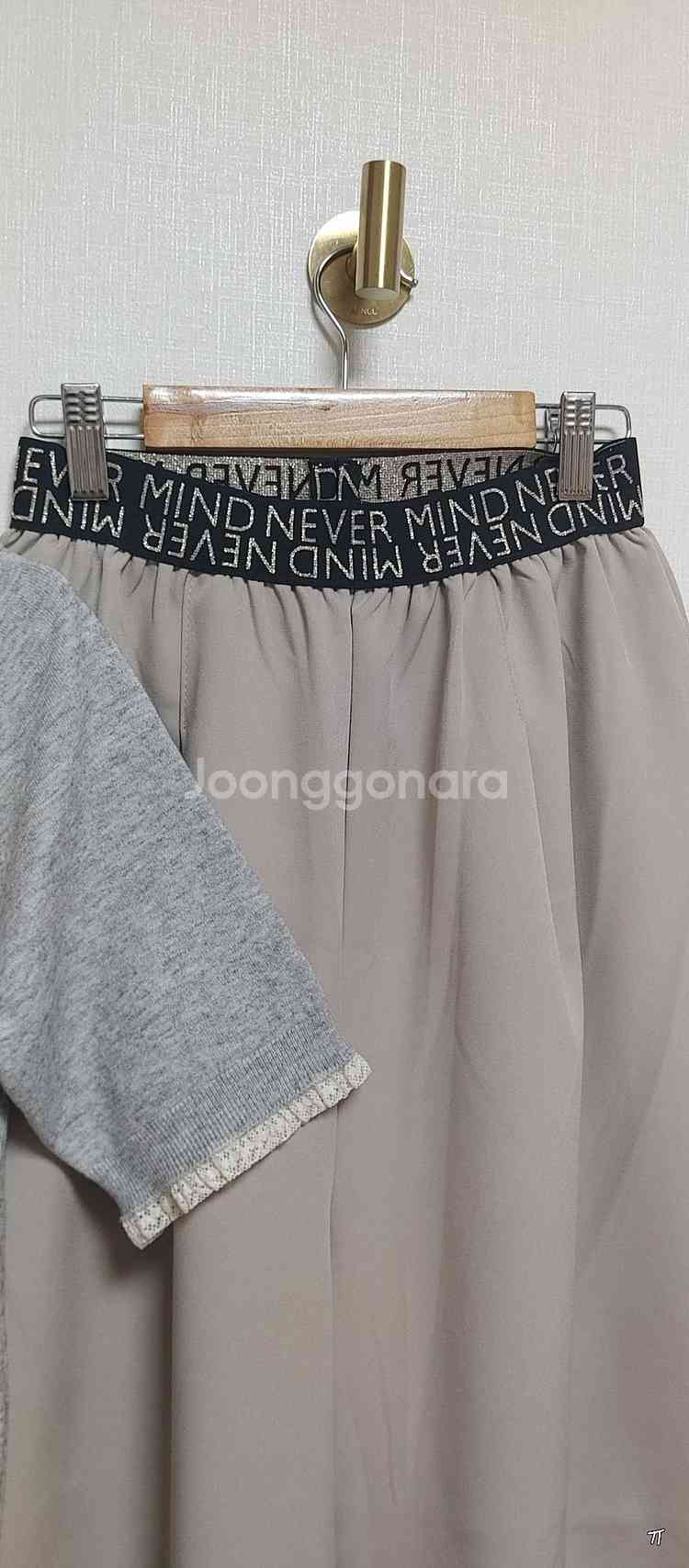 여성 셋업 하객룩 정장--1