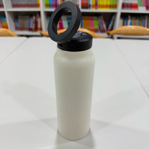 [맥세이프텀블러] 흰색입니다 (사용감 없음)