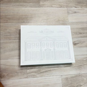 아이유 시즌그리팅
