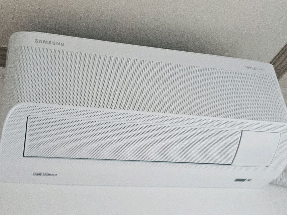 삼성 무풍에어컨 슬림청정 스탠드+별걸이+실외기--1