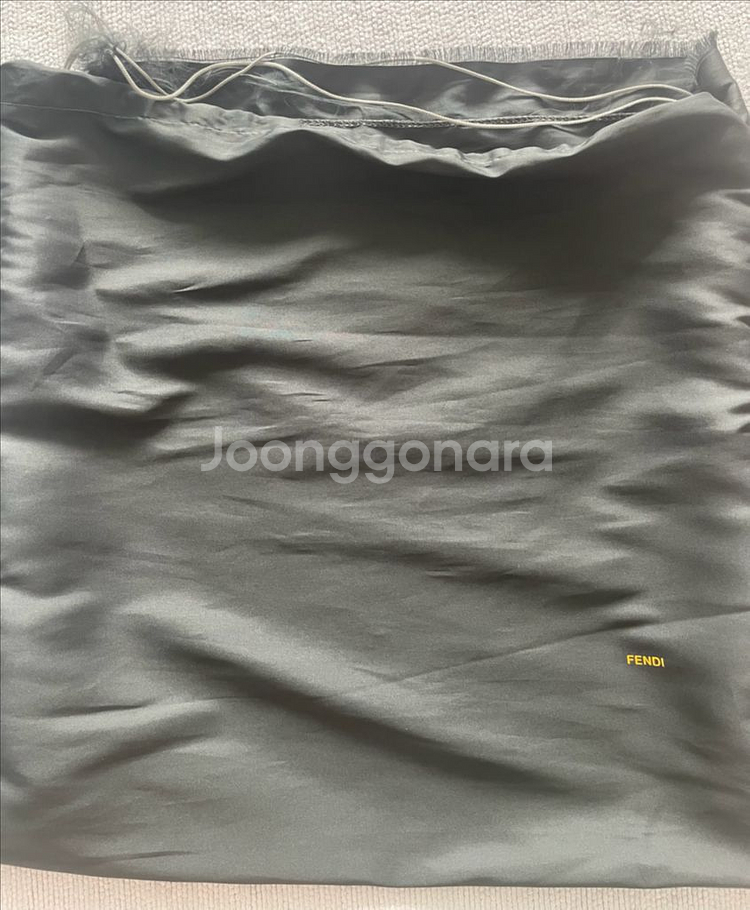 펜디 B백 호보(정품)--8