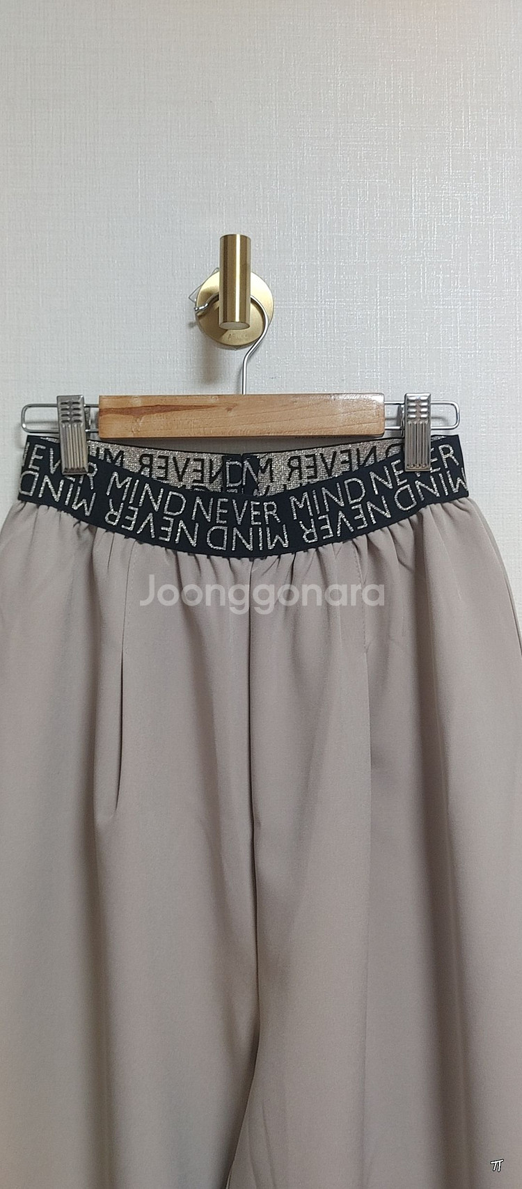 여성 셋업 하객룩 정장--8