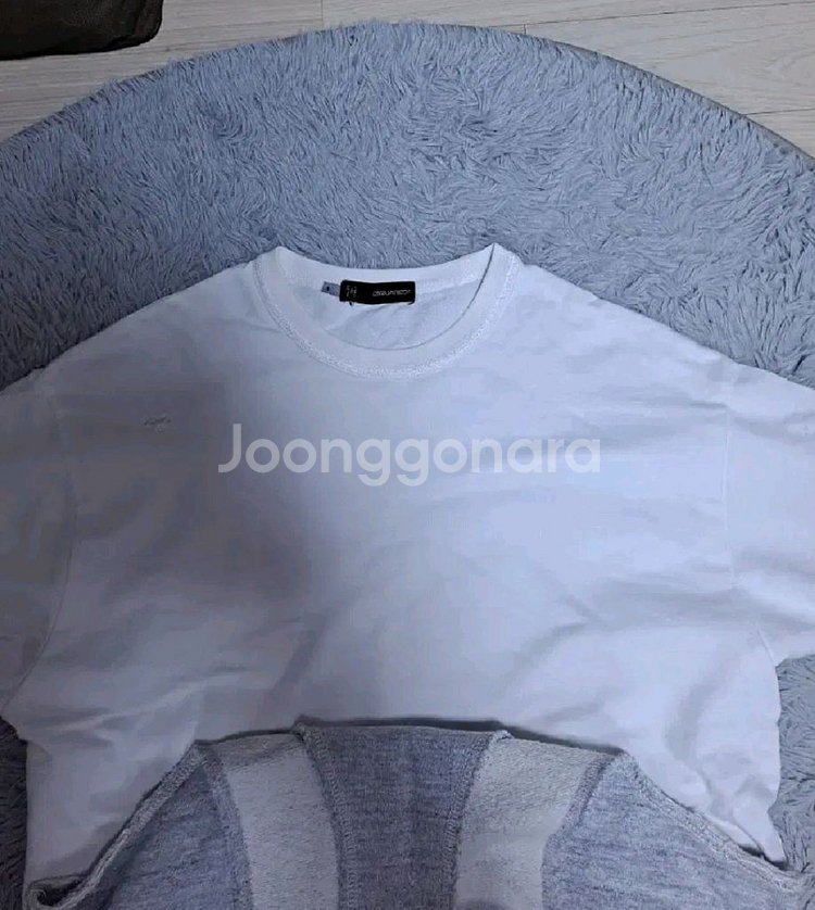디스퀘어드 정품 반팔+나시 워싱 레이어드세트 100사이--1