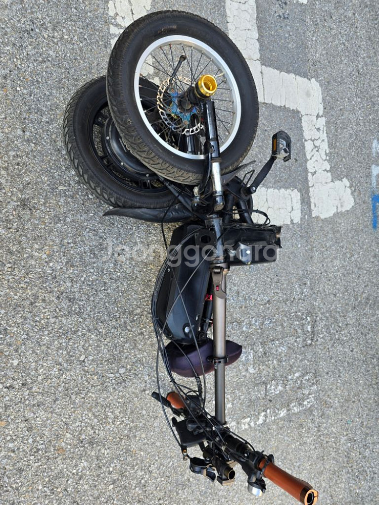 접이식 전기 자전거--9