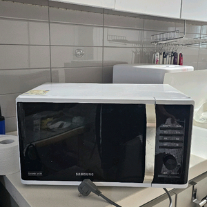 삼성 전자렌지 MS23K3535AW 판매합니다