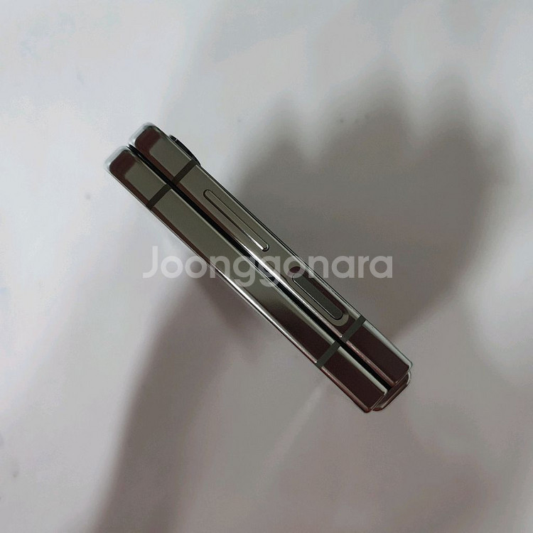 LGU]갤럭시 Z플립5 512GB 새것 센터(메인액정--6