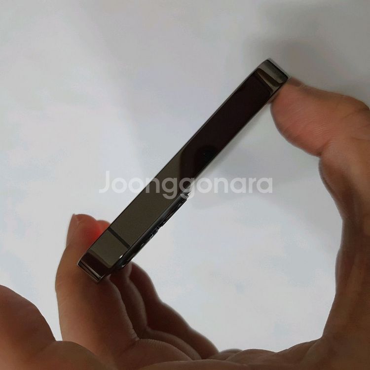 아이폰 12프로 256GB A급 깔끔 저렴--4