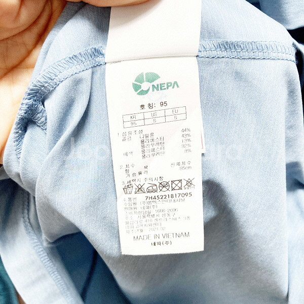 네파 2021 여성아웃도어반팔 카라 95 진스센스--2