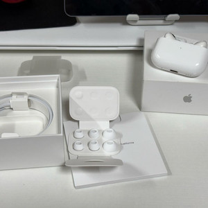 에어팟프로2 C타입 상태최상