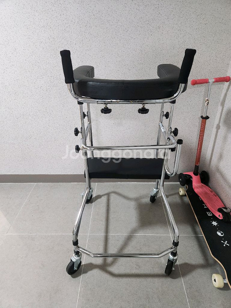 보행기 목욕휠체어 워커바--0