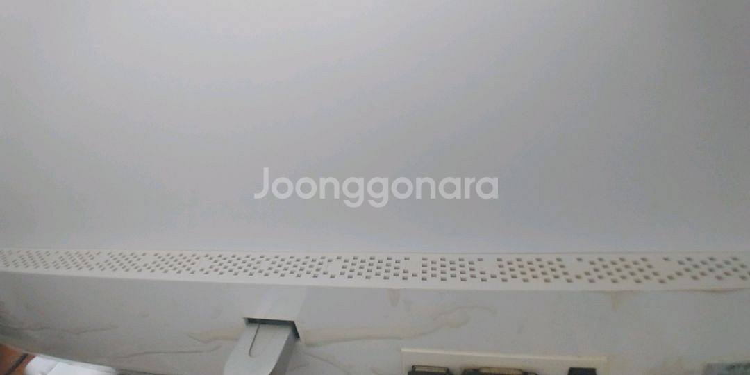 24인치 75hz fhd 화이트 모니터 팝니다--6