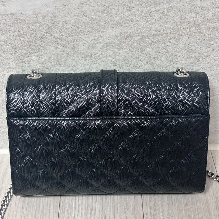 입생로랑가방 ENVELOPE SMALL IN QUILT 이미지