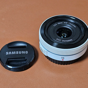 삼성 NX 단렌즈 16mm
