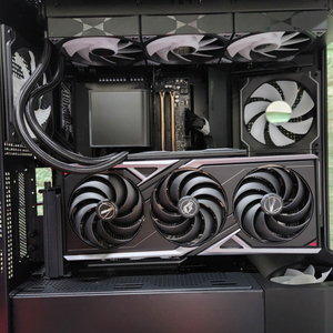 9950X3D & RTX5090 최강조합 컴퓨터