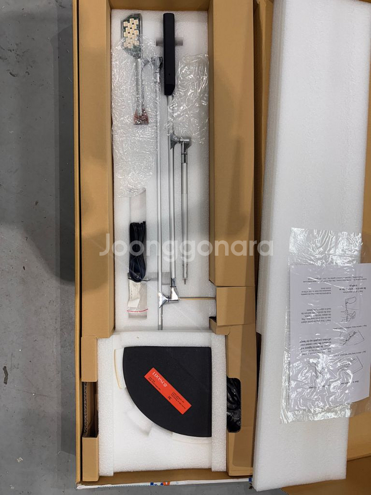 리차드사퍼 디자인 halley desklamp--0