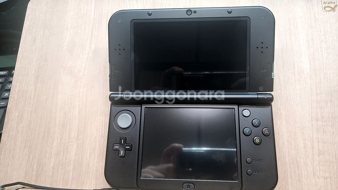(오늘만 할인) 닌텐도 3ds 썬 문 에디션 + 충전기--1