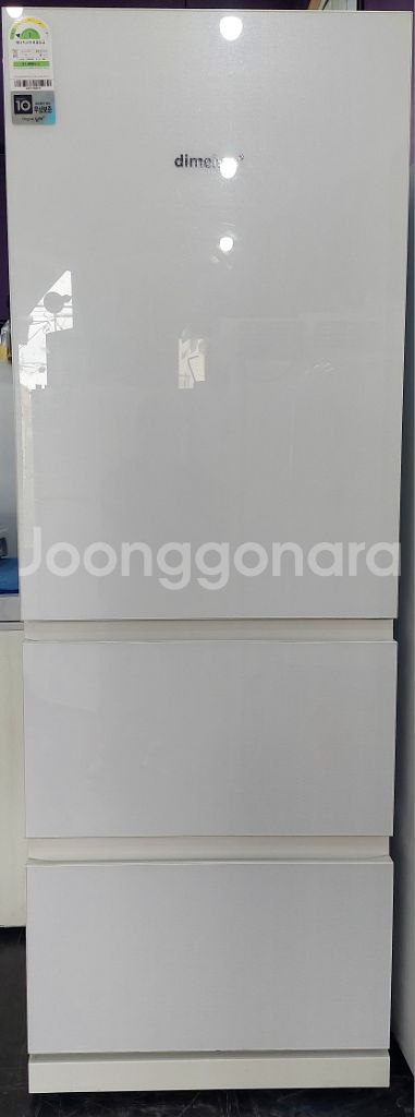 딤채 김치냉장고 330L 화이트 배송가능--1