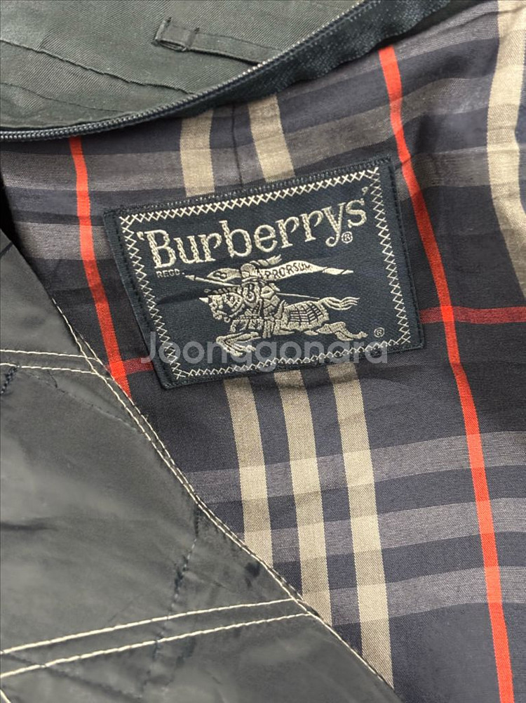 빈티지 버버리 트렌치 코트네이비 (내피 포함)판매합니다--1