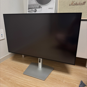 델 u3223qe 모니터 판매합니다