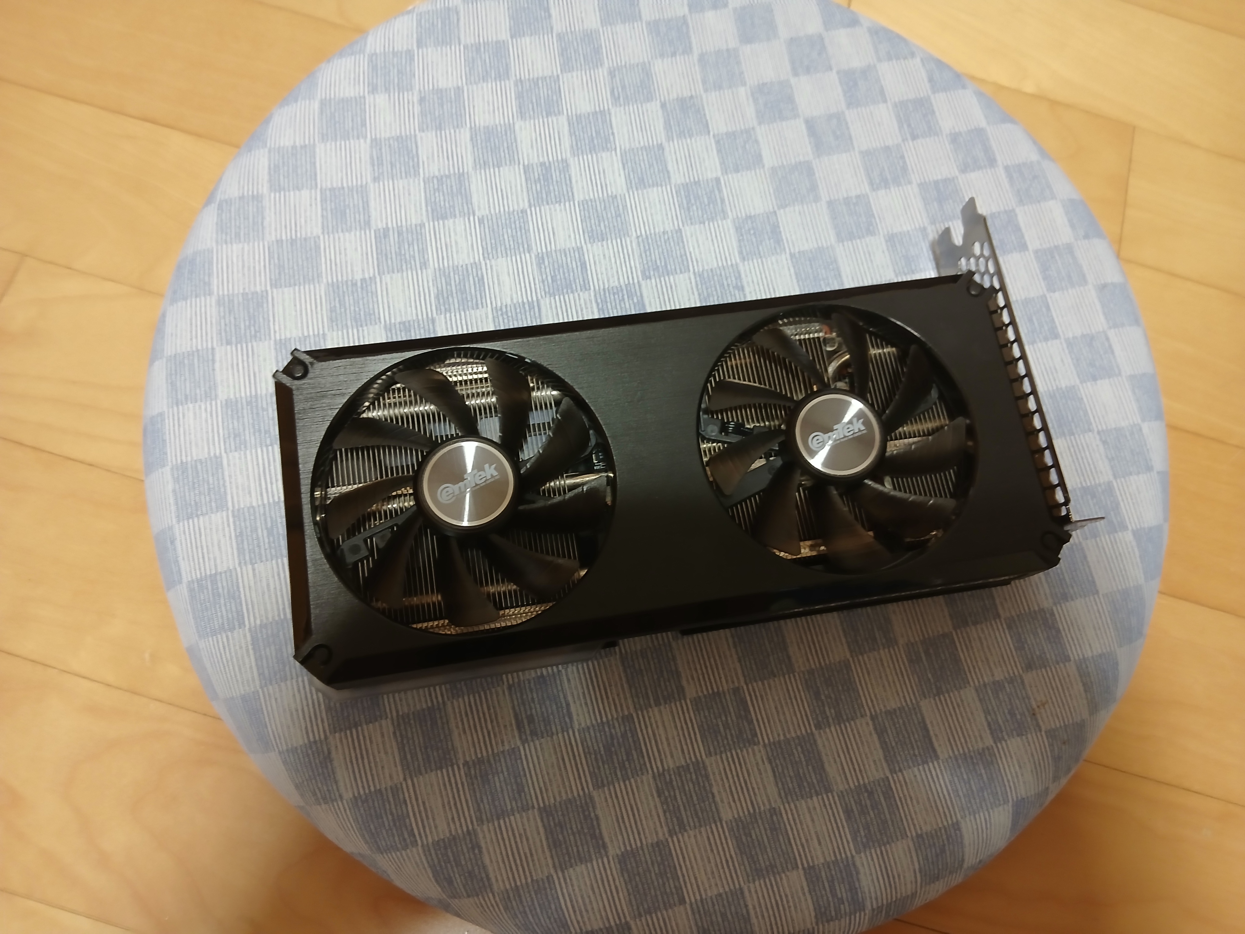이엠택 RTX3060 12G 팝니다