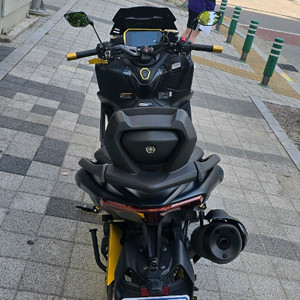 2022티맥스오토바이