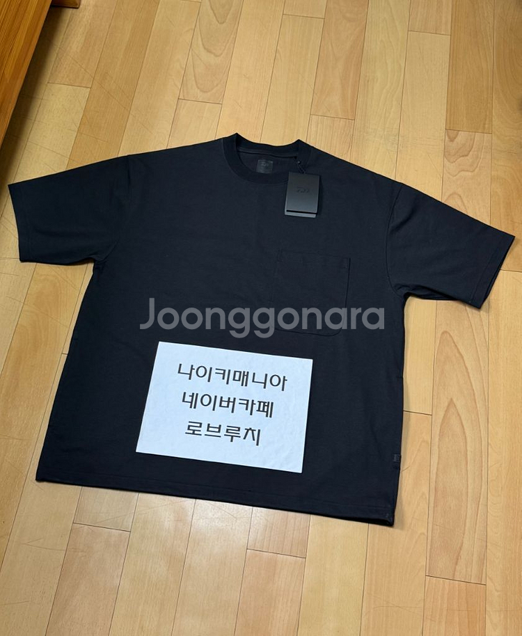 [L] 다이와피어39 테크 포켓 크루넥 티셔츠 블랙--5