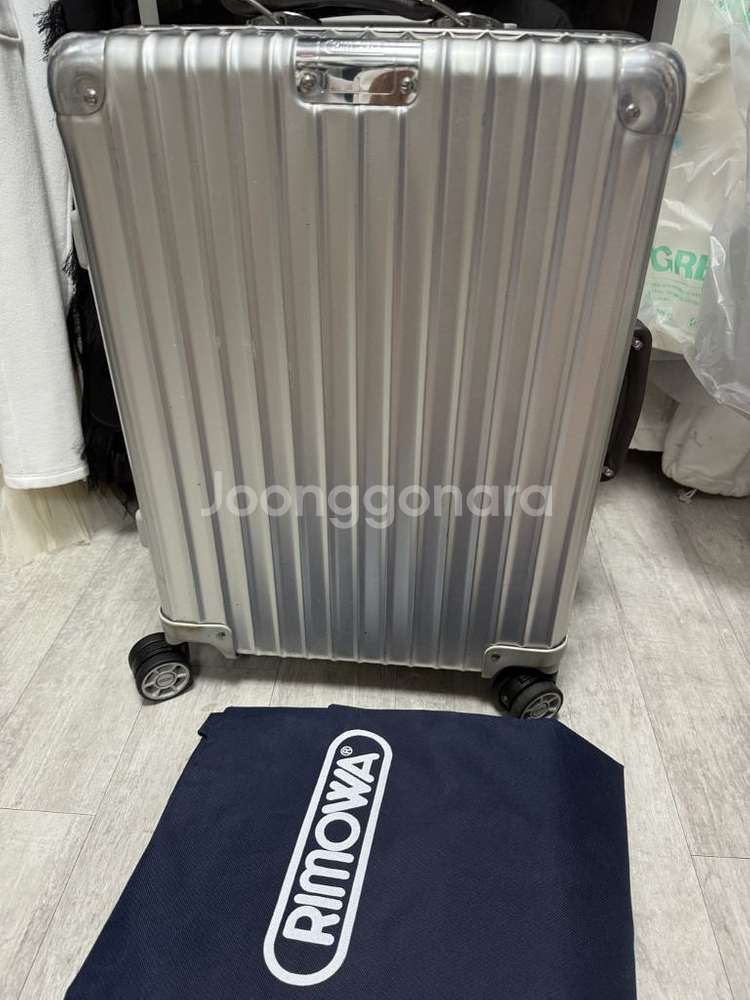리모와 클래식 캐빈 s 실버 기내용--0