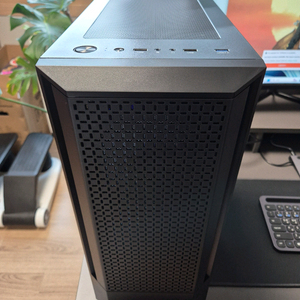 (새제품) 게임용 데스크탑 PC(RX7600)