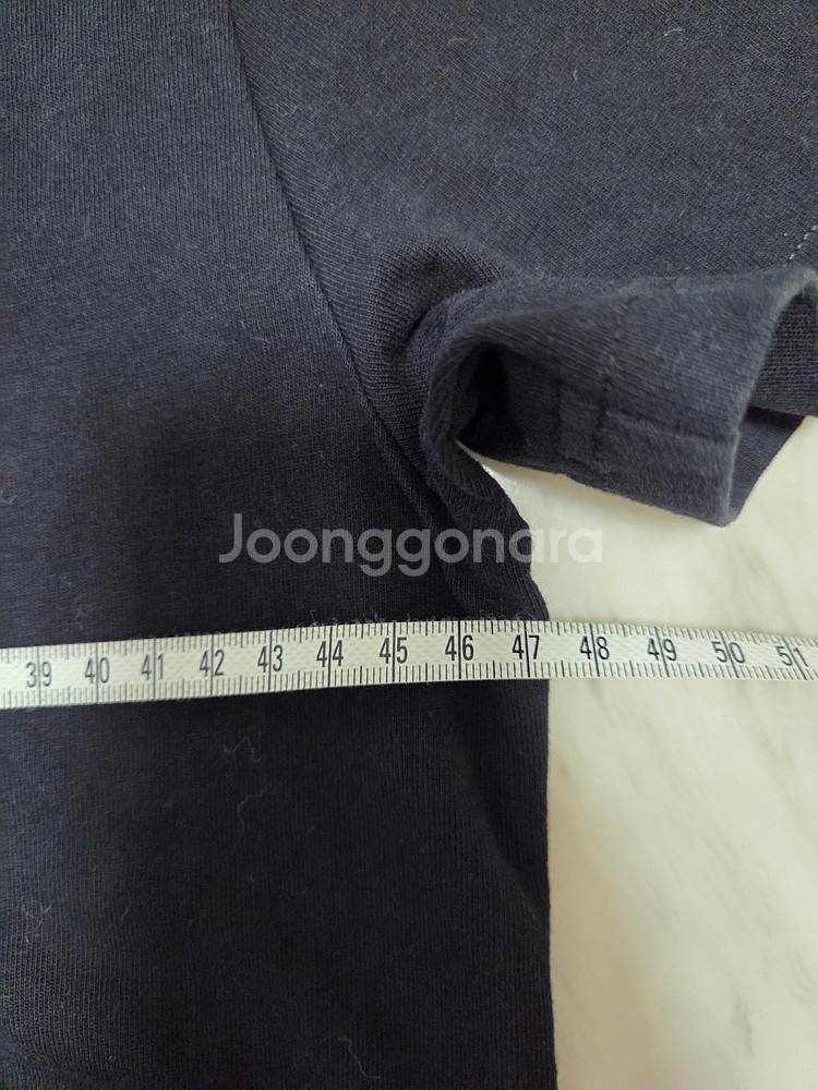 오프화이트 여성 반팔티--3