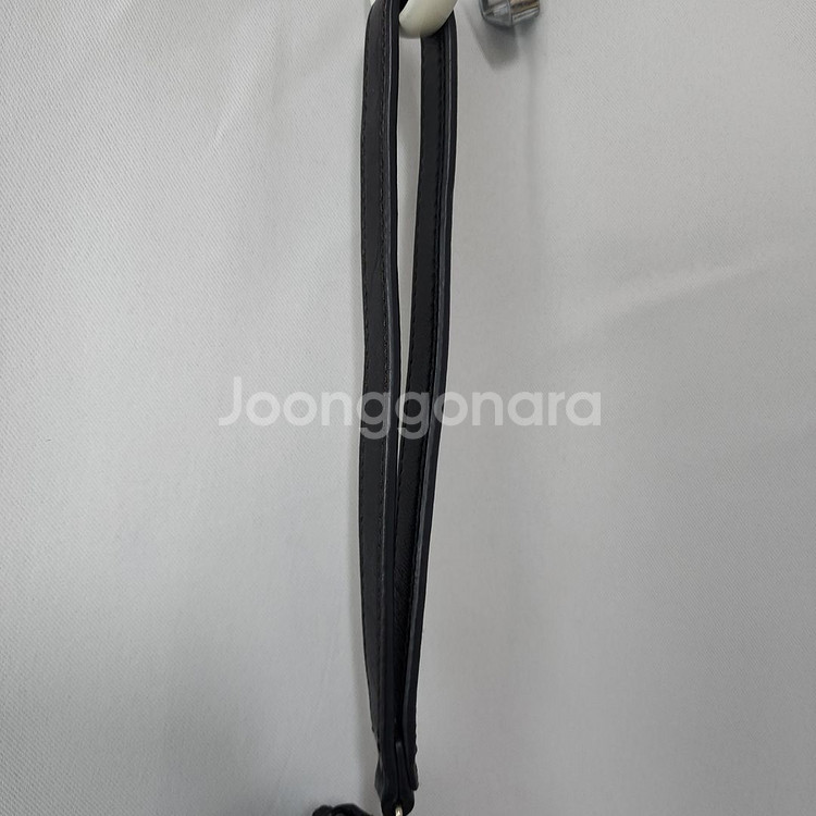 정품 | 제이에스티나 | 가죽 클러치백 블랙--2