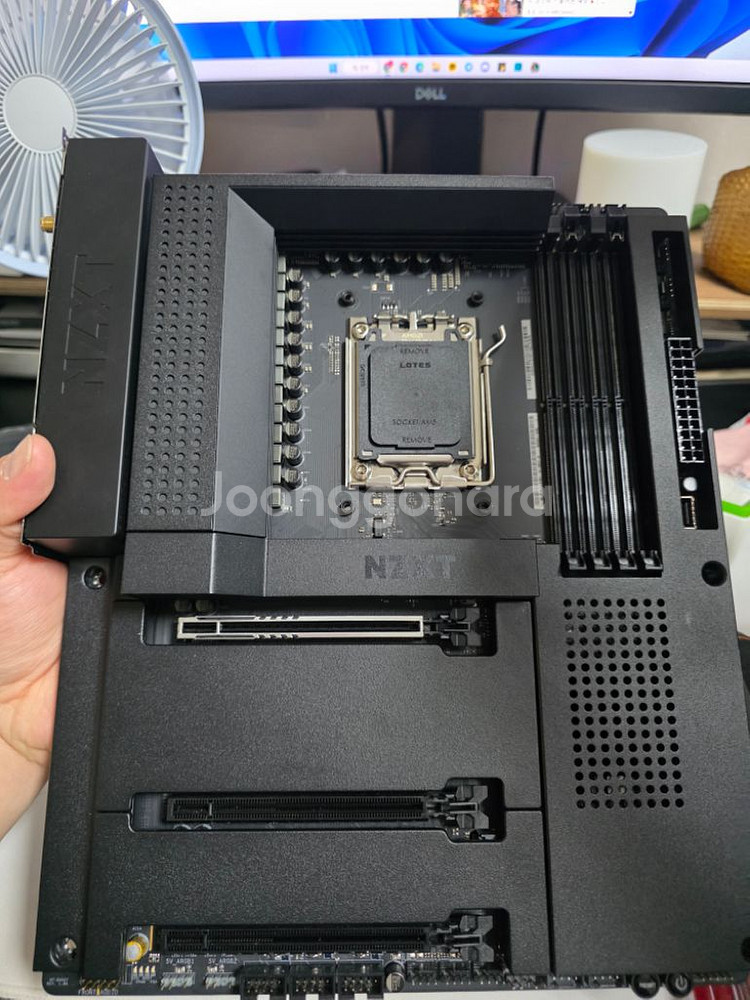 NZXT N7 B650E 블랙 풀박스--1