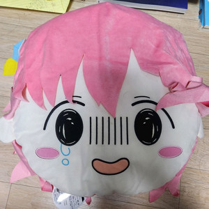 봇치더락 쿠션