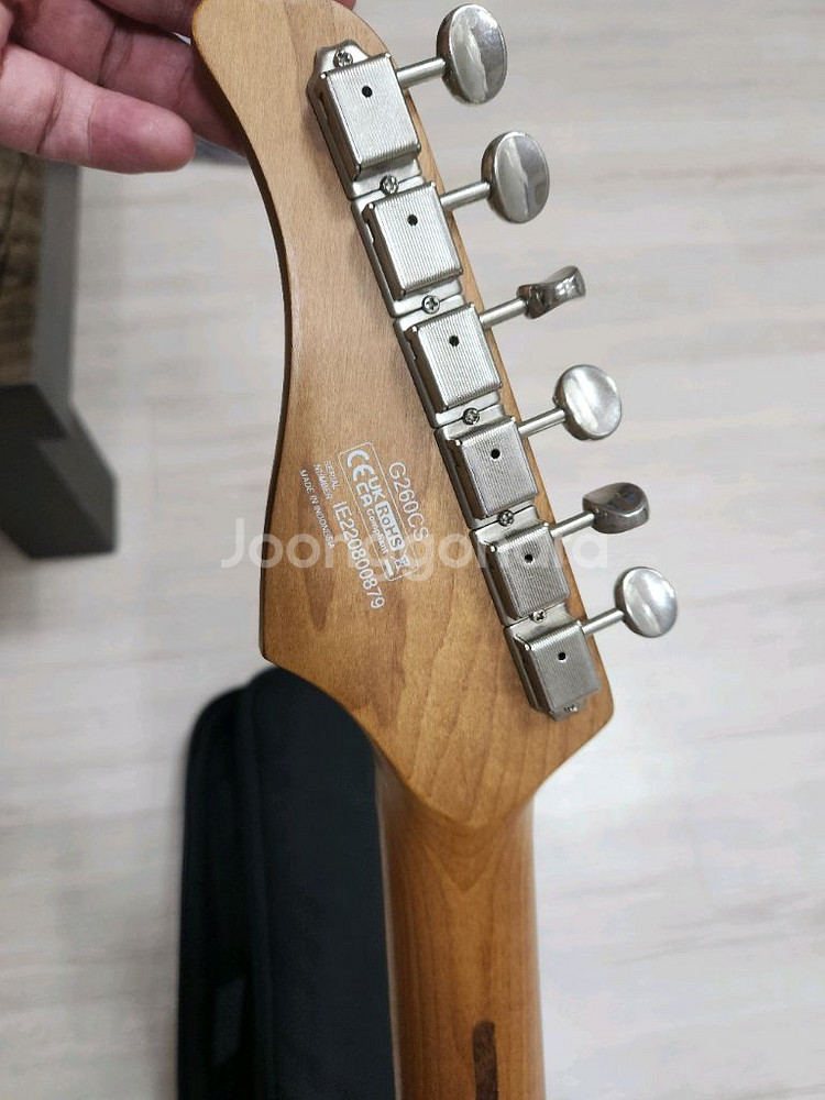콜트 g260cs 일렉기타 팝니다--4