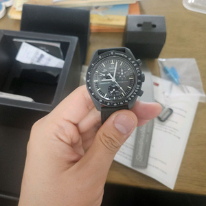 오메가 문스워치