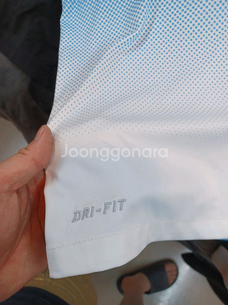나이키 드라이핏 77 로고 투톤 기능성 반팔 m--4