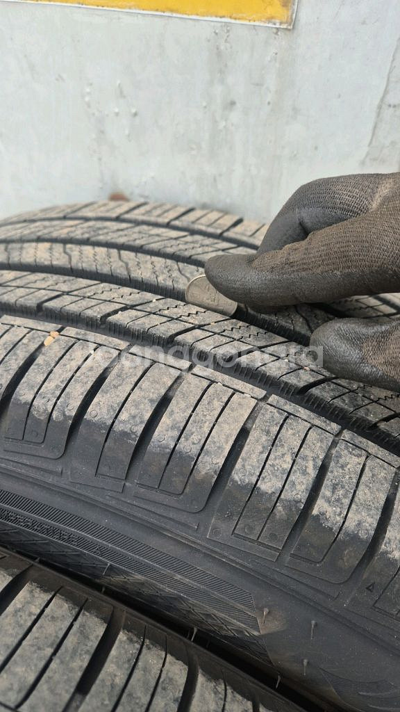 휠,타이어90%이상4짝1대분225-60-17--0