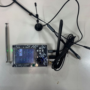 Hack One R9 V2.0.0 SDR 라디오 수신기
