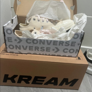 꼼데가르송 컨버스 새상품