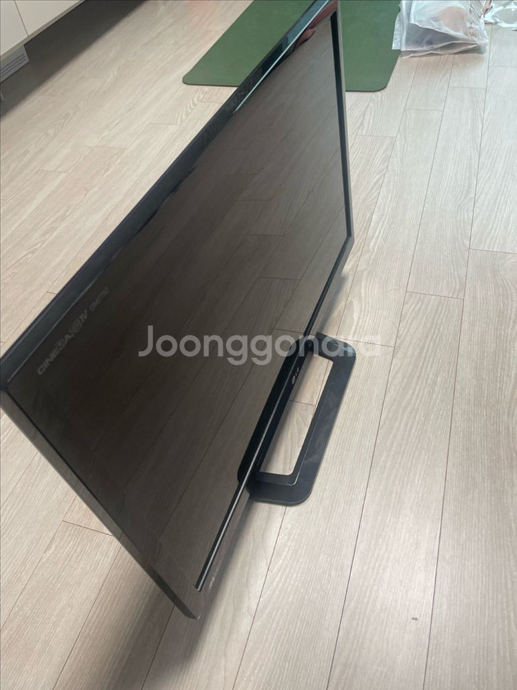 LG 27인치 LED TV DM2752D 모델입니다--0