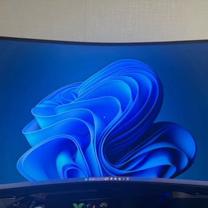 삼성 오디세이 G7 32인치 240hz QHD (최상급