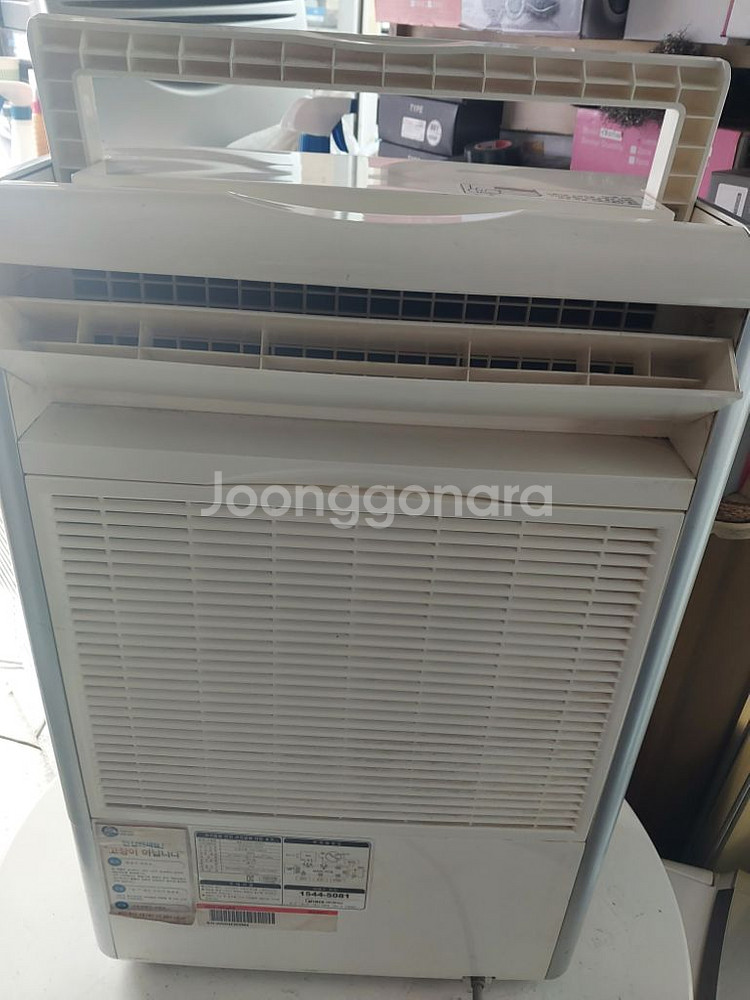 위닉스 제습기 10리터 1등급결로방지예방 물잘빨립니다--2